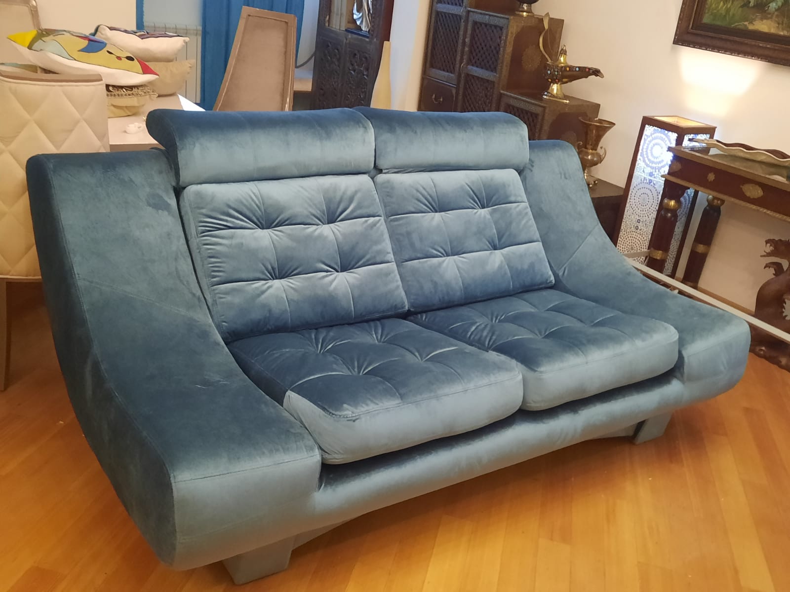 Обивка дивана на дому. Новогиреево