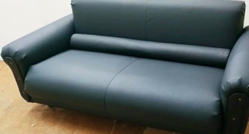 Обивка дивана на дому. Новогиреево