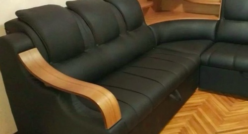 Перетяжка кожаного дивана. Новогиреево